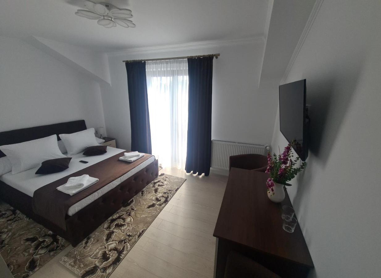 Pensiunea Gold Wellness&Spa Chiscau 外观 照片